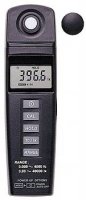 messgeraet-fuer-helligkeit-pce-170.jpg